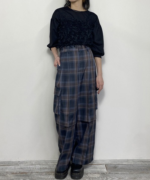 NICOLE CLUB(ニコル クラブ)の「【WEB限定】チュールビスチェ&袖ドレープカットソー(ベスト・レディース・ブラック/オフホワイト・FREE)」の19枚目の写真