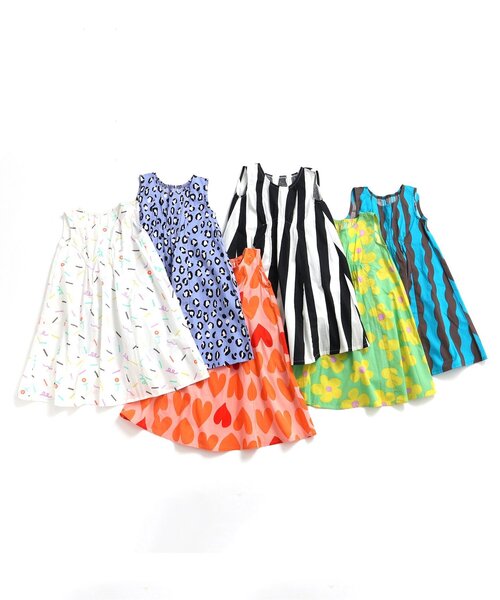 BREEZE（ブリーズ）の「【リンク】総柄フレアワンピース（ワンピース・キッズ・ブラック/オフホワイト/パープル/イエロー/ピンク/ブルー・80/90/100/110/120/130/140）」の13枚目の写真