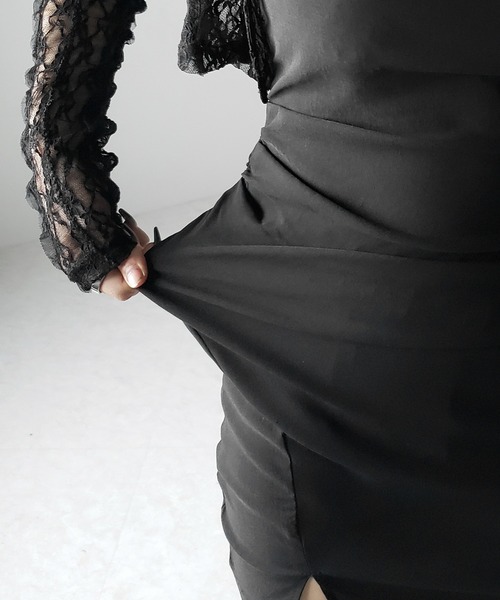 me+em select（ミームセレクト）の「サイドタックストレッチスリットミニキャミワンピース ／ side tack stretch slit mini cami onepiece（ワンピース・レディース・ブラック・SMALL/MEDIUM）」の2枚目の写真