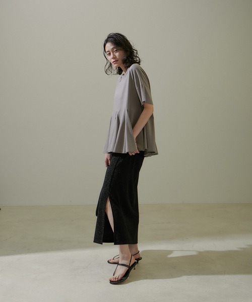 SALON adam et rope'（サロン アダム エ ロペ）の「【WEB限定】ラメナロースカート【洗える】（スカート・レディース・シルバー/ブラック/ゴールド・FREE）」の9枚目の写真