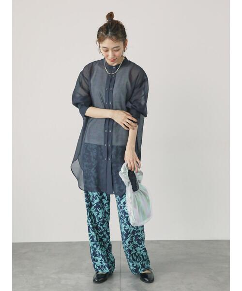 Lugnoncure（ルノンキュール）の「シアーバックシャンチュニック（シャツ/ブラウス・レディース・ベージュ/ネイビー/オフホワイト・F）」の16枚目の写真