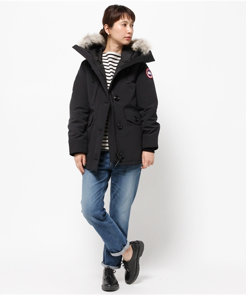 CANADA GOOSE（カナダグース）の「CANADA GOOSE:CHARLOTTE（ダウンジャケット/コート・レディース・ネイビー/オリーブ・SMALL）」の15枚目の写真