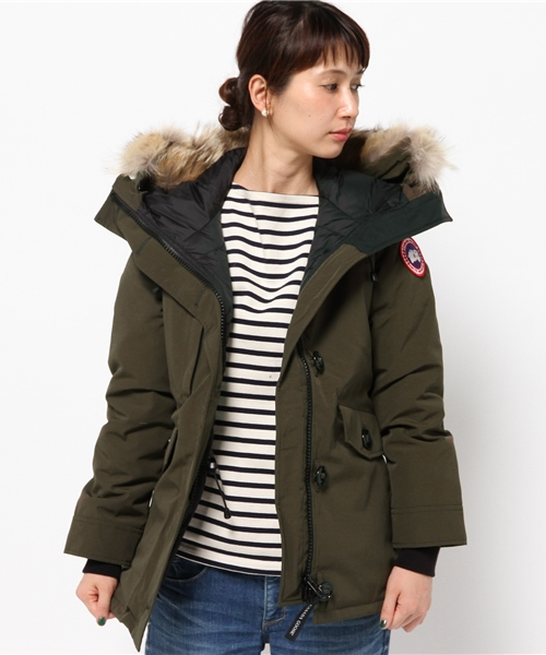 CANADA GOOSE（カナダグース）の「CANADA GOOSE:CHARLOTTE（ダウンジャケット/コート・レディース・ネイビー/オリーブ・SMALL）」の17枚目の写真