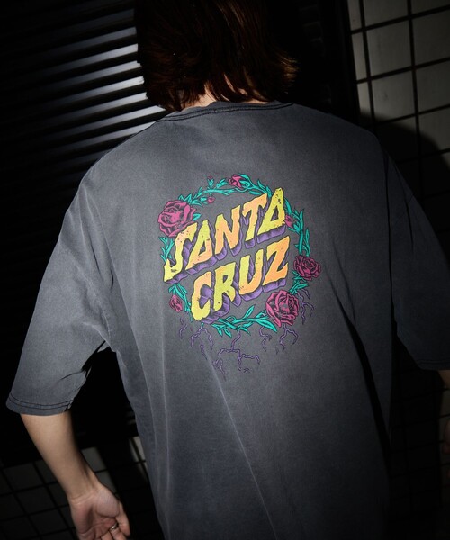FREAK'S STORE（フリークスストア）の「限定展開 SANTA CRUZ×FREAK'S STORE/サンタクルーズ 別注 サークルロゴバックプリント ピグメント Tシャツ（Tシャツ/カットソー・メンズ・ブラック系その他/ブラック系その他2・MEDIUM/SMALL/LARGE）」の20枚目の写真