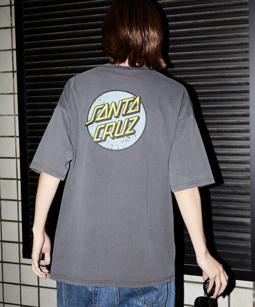 FREAK'S STORE（フリークスストア）の「限定展開 SANTA CRUZ×FREAK'S STORE/サンタクルーズ 別注 サークルロゴバックプリント ピグメント Tシャツ（Tシャツ/カットソー・メンズ・ブラック系その他/ブラック系その他2・MEDIUM/SMALL/LARGE）」の11枚目の写真