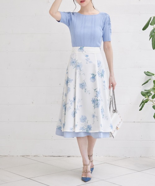 Blumarine Anna Molinari ブルマリン花柄ビーズ刺繍トップス