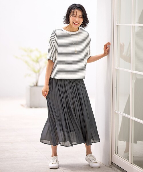 ANY(エニィ)の「フライスワイドTシャツ(Tシャツ/カットソー・レディース・アイボリー系1/アイボリー系/ダークブラウン系/ブラック系・F)」の22枚目の写真