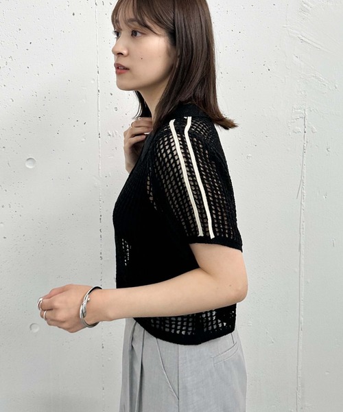 archives(アルシーヴ)の「ラインメッシュハーフスリーブポロニット(ニット/セーター・レディース・オレンジ/アイボリー/ブラック・MEDIUM)」の20枚目の写真