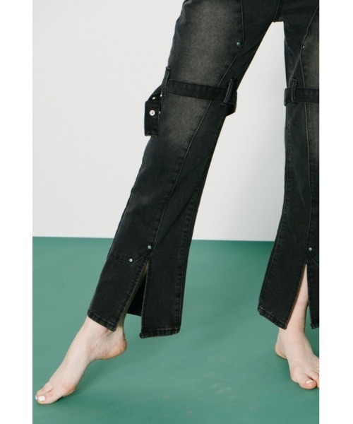 duei（デュイ）の「ベルトデザインデニム（デニムパンツ・レディース・ブラック・SMALL/FREE）」の3枚目の写真