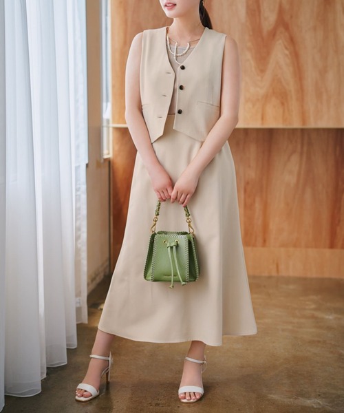 COHINA（コヒナ）の「ジレ×ナロースカートセットアップ【低身長・小柄女性】（セットアップ・レディース・ブラウン/アイボリー/ブラック・REGULAR/SHORT）」の3枚目の写真