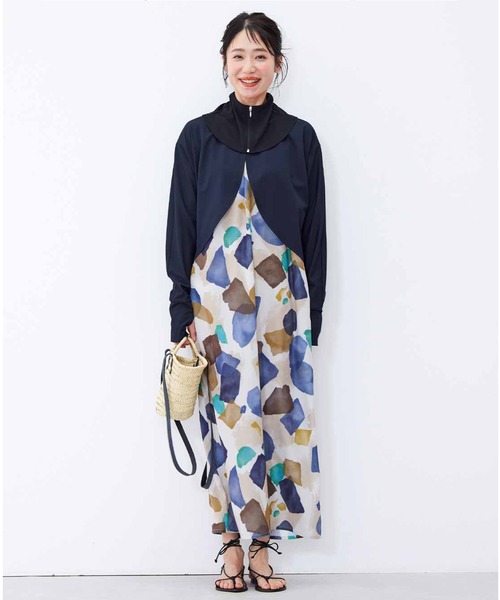 Live in comfort(リブインコンフォート)の「リブ イン コンフォート 吸汗速乾素材でさらっと過ごせる UV対策ネックカバー〈ブラック〉(ネックウォーマー/スヌード・レディース・ブラック・2/1)」の5枚目の写真