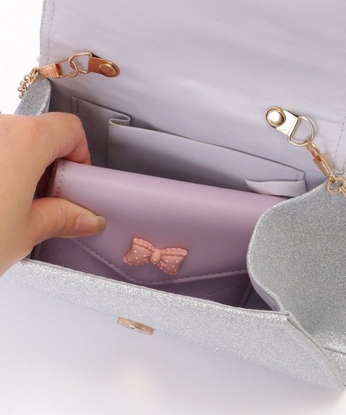 Lace Ladies(レースレディース)の「ループ ハンドル コンパクト ラメ フラップ バッグ(クラッチバッグ・レディース・シルバー/ブラック/ゴールド・FREE)」の13枚目の写真