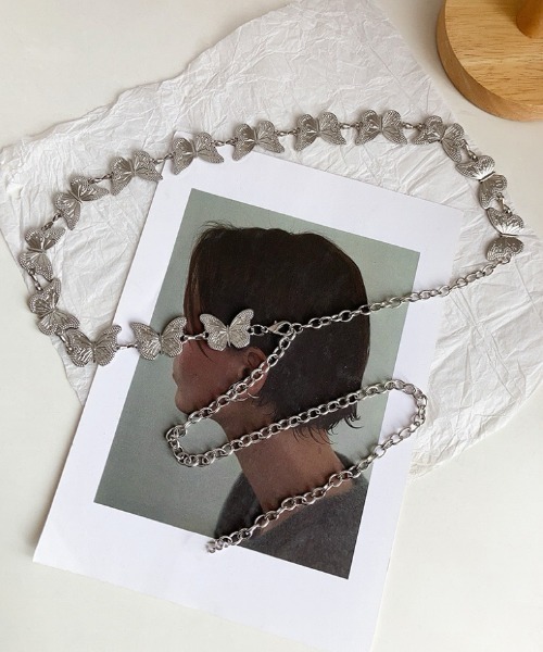 DIAVEL(ディアベル)の「バタフライデザイン チェーンベルト(ベルト・レディース・シルバー・FREE)」の2枚目の写真