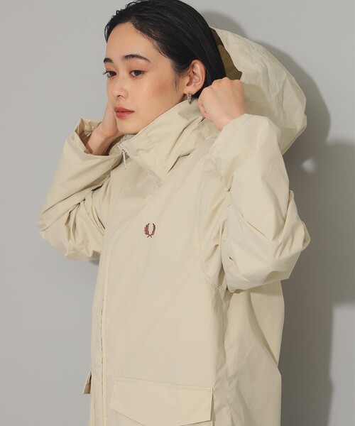 FRED PERRY（フレッドペリー）の「FRED PERRY / Patch Pocket Sports Jacket（ブルゾン・レディース・オフホワイト/ブラック・SMALL）」の4枚目の写真