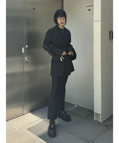 jouetie(ジュエティ)の「ストレッチフレアパンツ(その他パンツ・レディース・グレー/ブラック・SMALL/MEDIUM)」の9枚目の写真