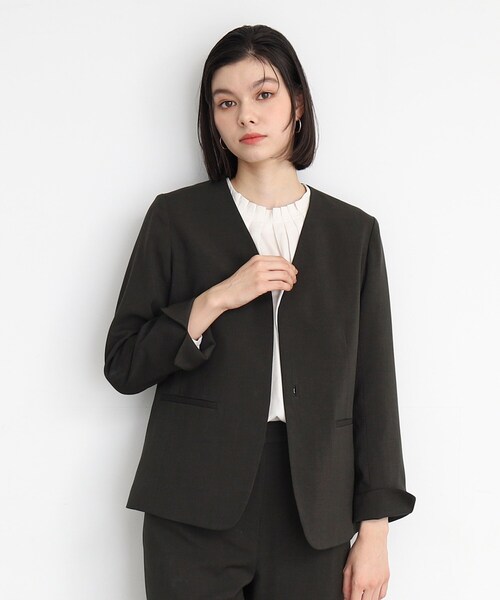 THE SHOP TK (ザ ショップ ティーケー )の「◆【セットアップ可】シャークスキンノーカラージャケット(ノーカラージャケット・レディース・グレー/スミクロ・13/12/11)」の10枚目の写真