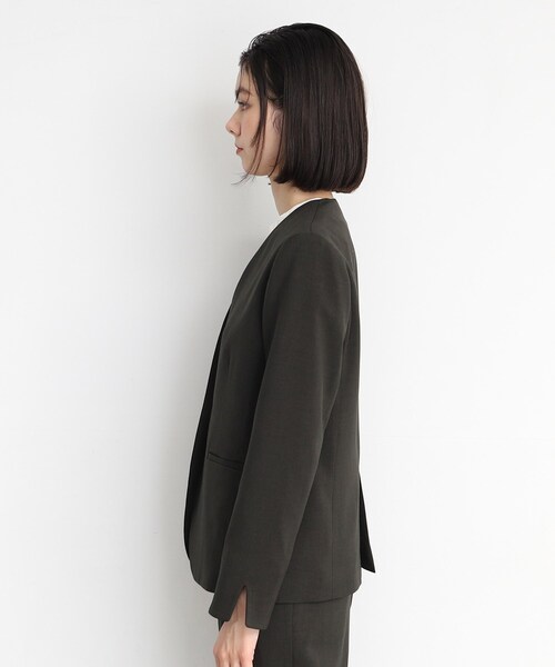 THE SHOP TK (ザ ショップ ティーケー )の「◆【セットアップ可】シャークスキンノーカラージャケット(ノーカラージャケット・レディース・グレー/スミクロ・13/12/11)」の14枚目の写真