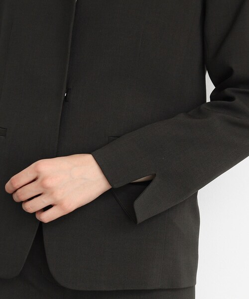 THE SHOP TK (ザ ショップ ティーケー )の「◆【セットアップ可】シャークスキンノーカラージャケット(ノーカラージャケット・レディース・グレー/スミクロ・13/12/11)」の18枚目の写真