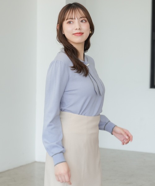 ASTORIA ODIER（アストリアオディール）の「パール装飾  配色ボウタイニットプルオーバー（ニット/セーター・レディース・グレイッシュブルー/ライトグレー/ブラック/アイボリー・MEDIUM/LARGE）」の16枚目の写真