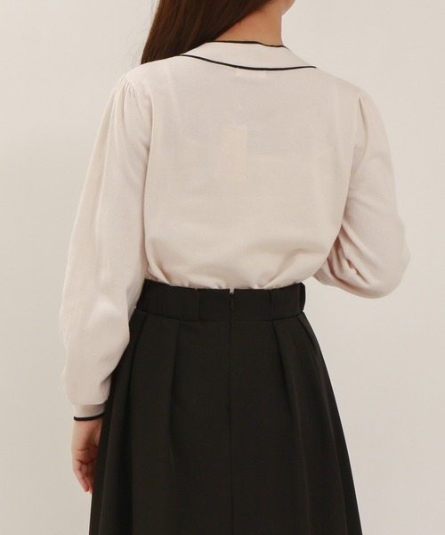 ASTORIA ODIER（アストリアオディール）の「パール装飾  配色ボウタイニットプルオーバー（ニット/セーター・レディース・グレイッシュブルー/ライトグレー/ブラック/アイボリー・MEDIUM/LARGE）」の21枚目の写真