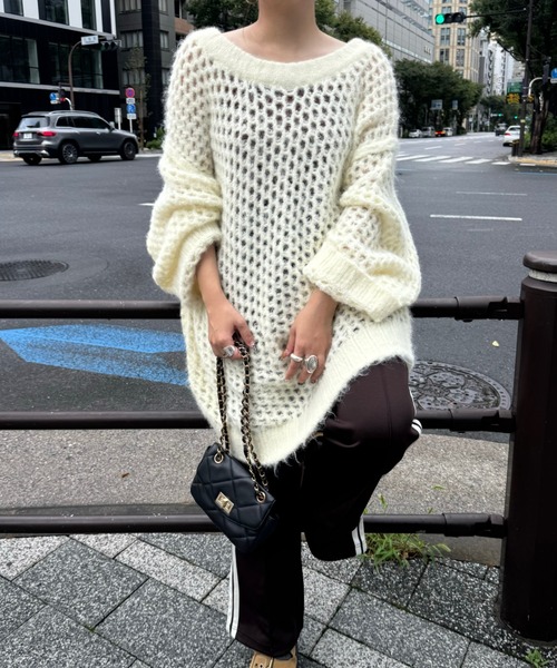 archives(アルシーヴ)の「【Ltd.】OVER MESH KNIT(ニット/セーター・レディース・チャコールグレー/イエロー/レッド・FREE)」の1枚目の写真