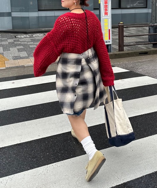 archives(アルシーヴ)の「【Ltd.】OVER MESH KNIT(ニット/セーター・レディース・チャコールグレー/イエロー/レッド・FREE)」の16枚目の写真