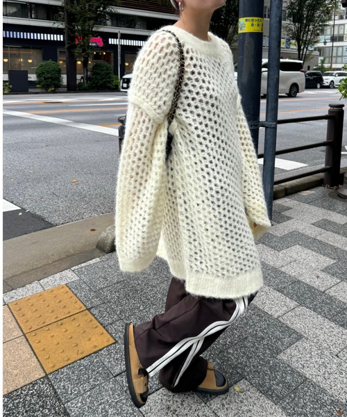archives(アルシーヴ)の「【Ltd.】OVER MESH KNIT(ニット/セーター・レディース・チャコールグレー/イエロー/レッド・FREE)」の20枚目の写真