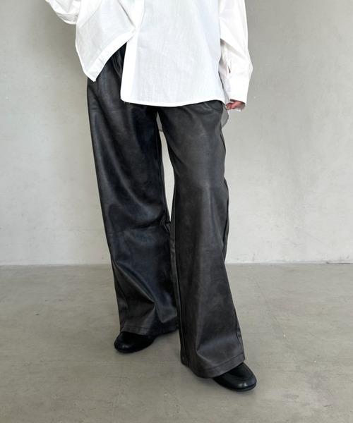 MYMOOD.（マイムード）の「PUハイウエストワイドストレートパンツ（その他パンツ・レディース・ブラウン/ブラック・M）」の7枚目の写真