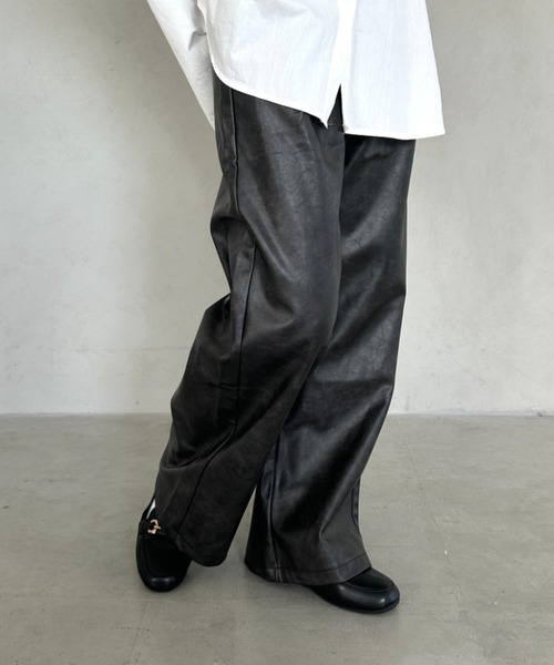 MYMOOD.（マイムード）の「PUハイウエストワイドストレートパンツ（その他パンツ・レディース・ブラウン/ブラック・M）」の8枚目の写真