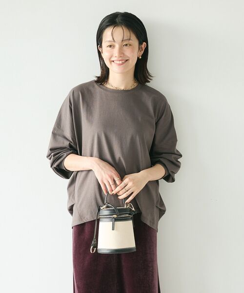 CRAFT STANDARD BOUTIQUE(クラフトスタンダードブティック)の「コクーンシルエットチュニック(Tシャツ/カットソー・レディース・ブラック/チャコールグレー/オレンジ/ホワイト・FREE)」の17枚目の写真