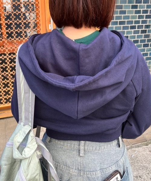 希少！ルルレモン ハワイで購入　4 パーカー　ネイビー　バックロゴ　Mサイズ 希少！ルルレモン ハワイで購入 4 パーカー ネイビー バックロゴ