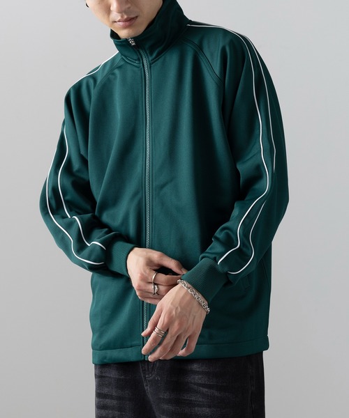 wundou(ウンドウ)の「【wundou】パイピングトレーニングシャツ P2000(ジャージ・メンズ・ブラック/グリーン/ネイビー・M/L/XL)」の1枚目の写真