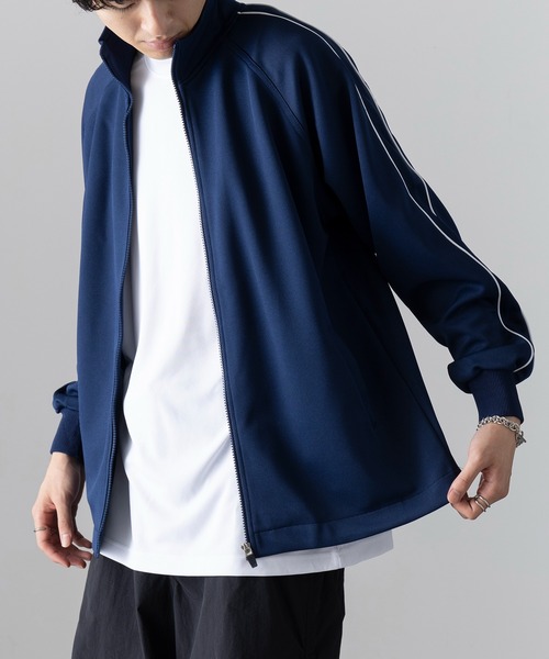 wundou(ウンドウ)の「【wundou】パイピングトレーニングシャツ P2000(ジャージ・メンズ・ブラック/グリーン/ネイビー・M/L/XL)」の20枚目の写真