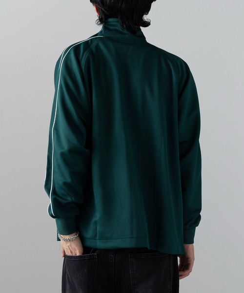 wundou(ウンドウ)の「【wundou】パイピングトレーニングシャツ P2000(ジャージ・メンズ・ブラック/グリーン/ネイビー・M/L/XL)」の15枚目の写真