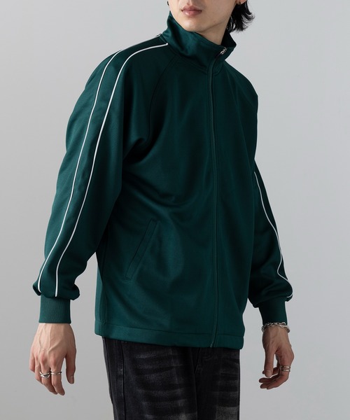 wundou(ウンドウ)の「【wundou】パイピングトレーニングシャツ P2000(ジャージ・メンズ・ブラック/グリーン/ネイビー・M/L/XL)」の12枚目の写真