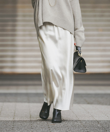 Noble（ノーブル）の「《追加》ナローAラインサテンスカート 2（スカート・レディース）」