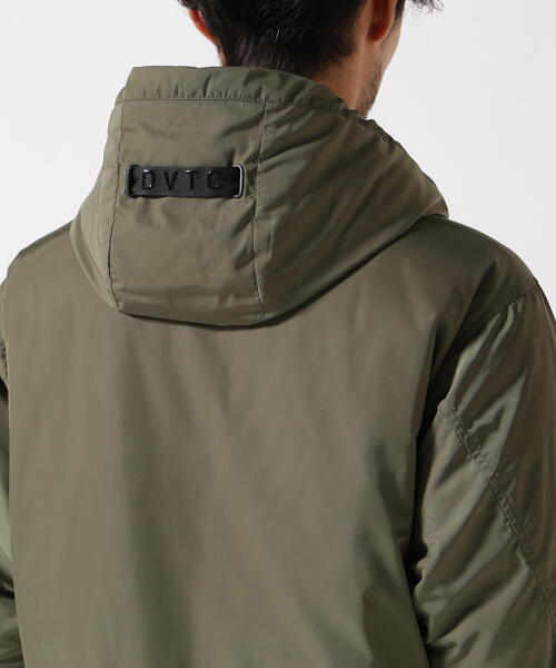 DUVETICA(デュベティカ)の「DUVETICA/デュベティカ/HINTO/ヒント(ダウンジャケット/コート・メンズ・カーキ/ブラック・M/S/L)」の11枚目の写真