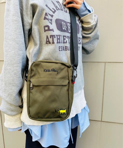 Keith Haring(キース・ヘリング)の「Keith Haring / ショルダーバッグ / 15627(ショルダーバッグ・レディース・ネイビー/ブラック/カーキ・ONESIZE)」の10枚目の写真