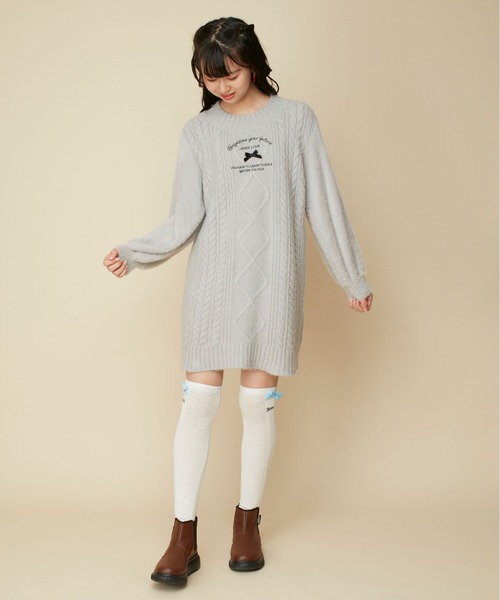 JENNI love（ジェニィラブ）の「マシュマロニットそでシャギーワンピ（ワンピース・キッズ・オフホワイト/グレー/サックスブルー・130cm/140cm/150cm/160cm）」の8枚目の写真