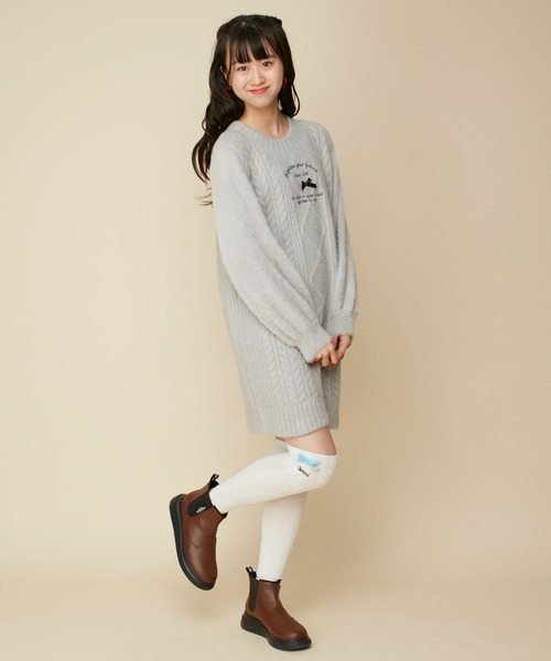 JENNI love（ジェニィラブ）の「マシュマロニットそでシャギーワンピ（ワンピース・キッズ・オフホワイト/グレー/サックスブルー・130cm/140cm/150cm/160cm）」の9枚目の写真