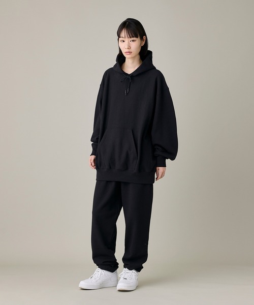 【セール】《ユニセックス》オーバーサイズ裏毛プルオーバーパーカー【男女兼用】（パーカー）｜I.T.'S international（イッツインターナショナル）