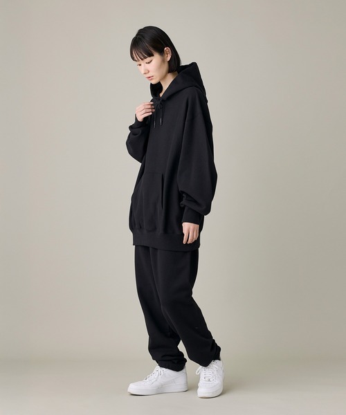 【セール】《ユニセックス》オーバーサイズ裏毛プルオーバーパーカー【男女兼用】（パーカー）｜I.T.'S international（イッツインターナショナル）