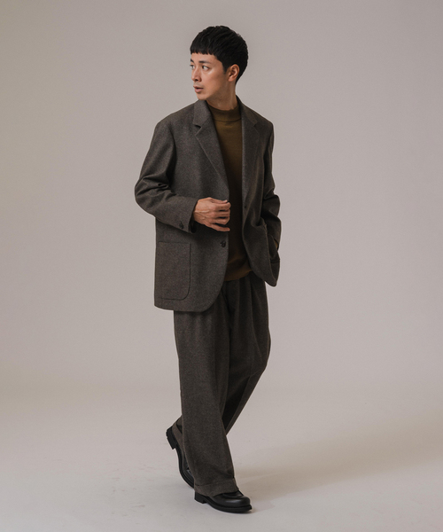 EDIFICE（エディフィス）の「LA BOUCLE (ラブークル) TOP FLANNEL パンツ（スラックス・メンズ・ライトグレー/カーキ・2/3）」の4枚目の写真