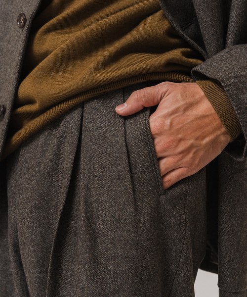 EDIFICE（エディフィス）の「LA BOUCLE (ラブークル) TOP FLANNEL パンツ（スラックス・メンズ・ライトグレー/カーキ・2/3）」の11枚目の写真