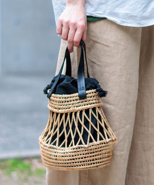 TARANGO（タランゴ）の「[ TARANGO JUTE ] PALM カゴバッグ（かごバッグ・レディース・ホワイト/ブラック・FREE）」の3枚目の写真