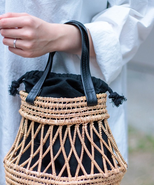 TARANGO（タランゴ）の「[ TARANGO JUTE ] PALM カゴバッグ（かごバッグ・レディース・ホワイト/ブラック・FREE）」の7枚目の写真