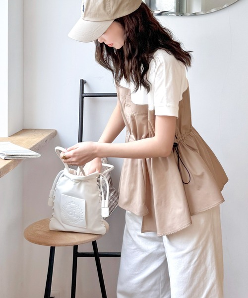 classicalelf(クラシカルエルフ)の「リラクシーでスッキリシルエット。アシメレイヤード風トップス(Tシャツ/カットソー・レディース・ホワイト系その他/ホワイト×ブラック/ブラック系その他・LARGE/MEDIUM/SMALL/X-LARGE)」の9枚目の写真
