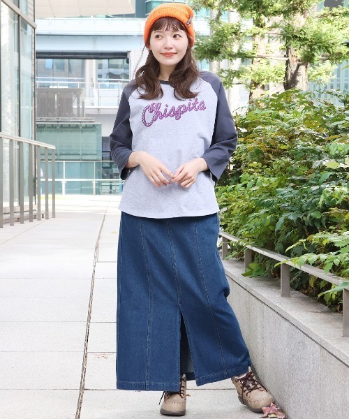 チチカカ(チチカカ)の「デニムスリットナロースカート(スカート・レディース・ブラック/ライトブルー/インディゴブルー・FREE)」の21枚目の写真