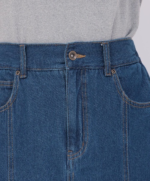 チチカカ(チチカカ)の「デニムスリットナロースカート(スカート・レディース・ブラック/ライトブルー/インディゴブルー・FREE)」の4枚目の写真