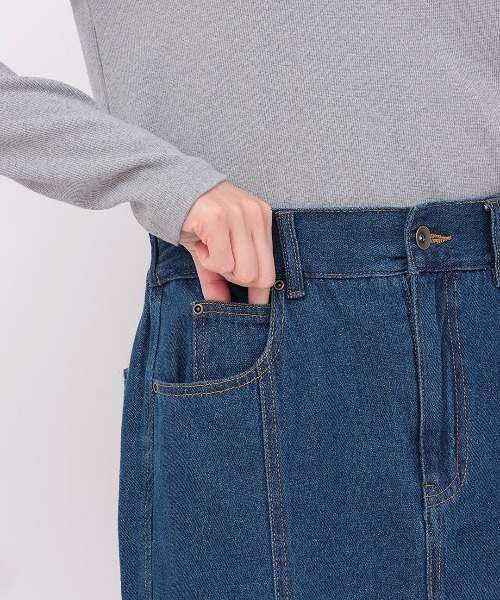 チチカカ(チチカカ)の「デニムスリットナロースカート(スカート・レディース・ブラック/ライトブルー/インディゴブルー・FREE)」の6枚目の写真